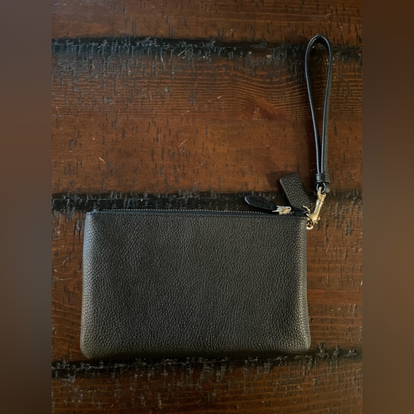 Coach genuine Black grain leather wristlet 7.25” X 4.5” gold hardware ELNC~ - Picture 4 of 12